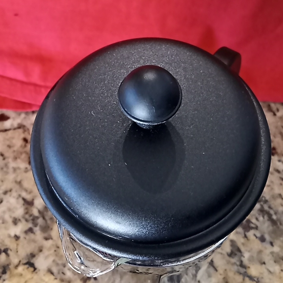 BODUM Chambord French Press Coffee Maker. 8-Cups/34 Ounce. Glass/Stainless Steel - Picture 7 of 16